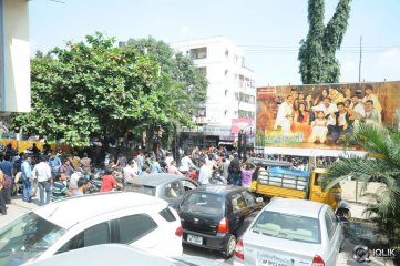 Govindhudu Andari Vaadele Movie Hungama